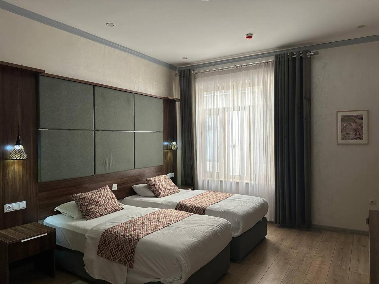 Atrium Hotel 布哈拉 外观 照片